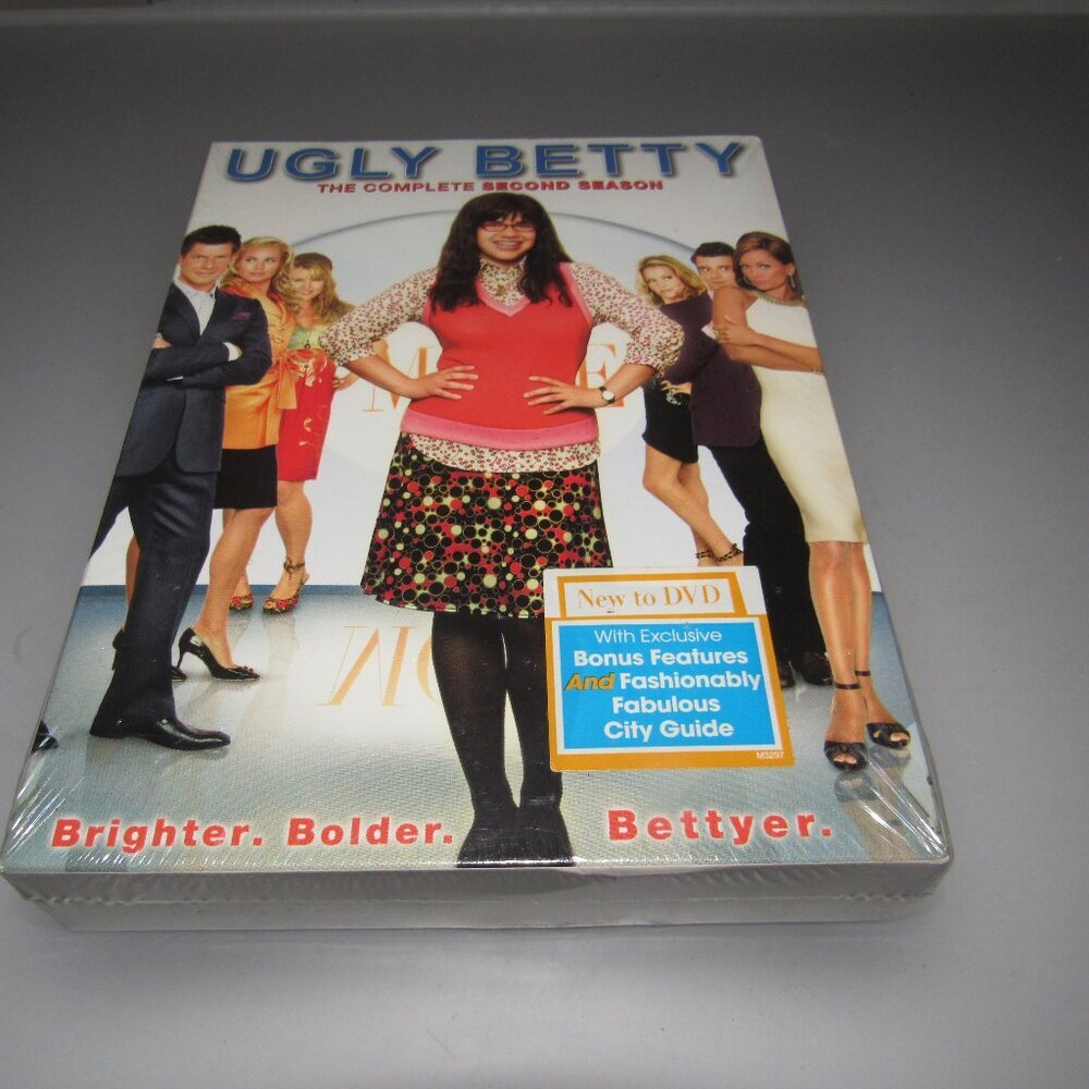 Ugly Betty: The Complete Second Season (DVD, 2008) New Sealed – Bonus Features +